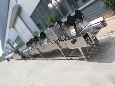 玉米蒸煮風干流水線2